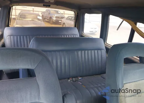 1989 Ford Aerostar from USA, damaged, VIN 1FMCA11UXKZC13016